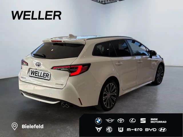 Toyota Corolla Hybride Team D