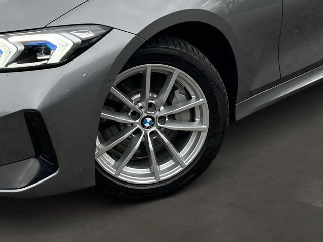 BMW 330 330d M-Sport Touring xDrive