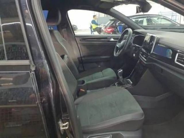 Volkswagen T-Roc 1.5 TSI DSG R-Line