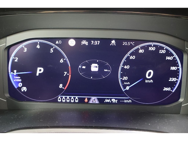 Volkswagen Touran 1.5 TSI DSG R-Line