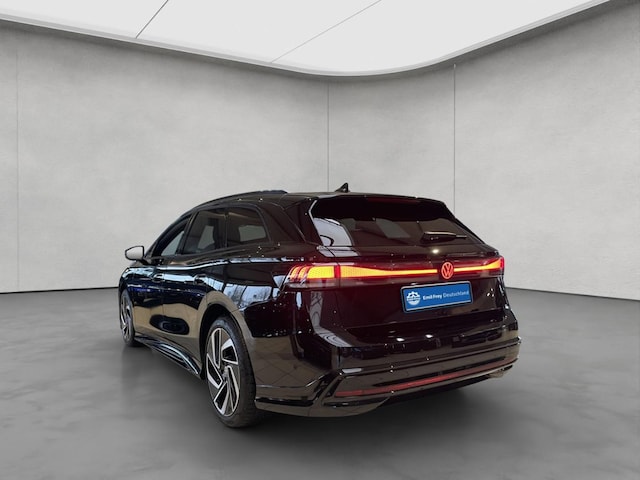 Volkswagen ID.7 Pro Style Tourer