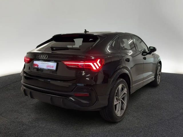 Audi Q3 35 TFSI S-Line