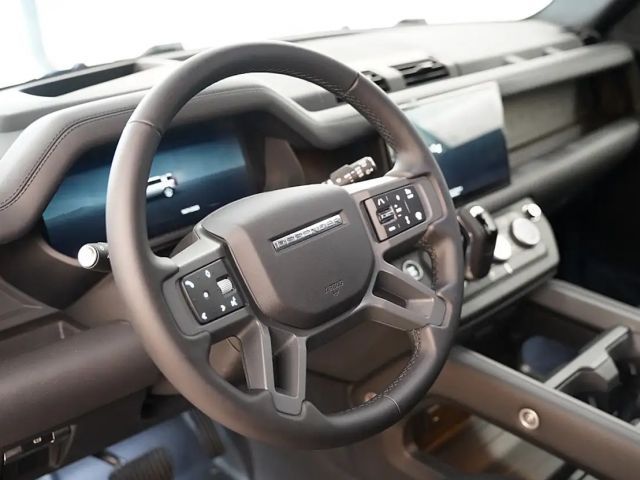 Land Rover Defender 110 D300 Dynamic HSE