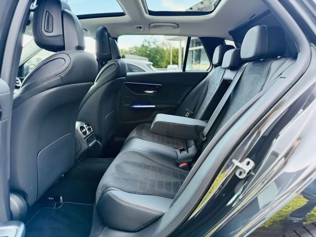 Mercedes-Benz C 220 AMG Line C 220 d Estate