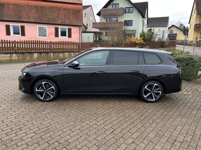 Opel Astra 1.2 Turbo Sports Tourer