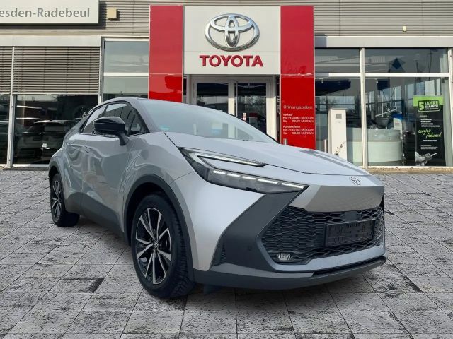 Toyota C-HR Hybride Team D