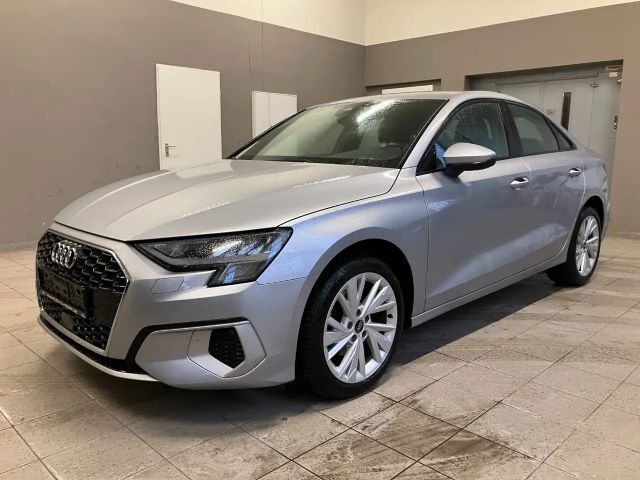 Audi A3 30 TFSI S-Tronic Sedan