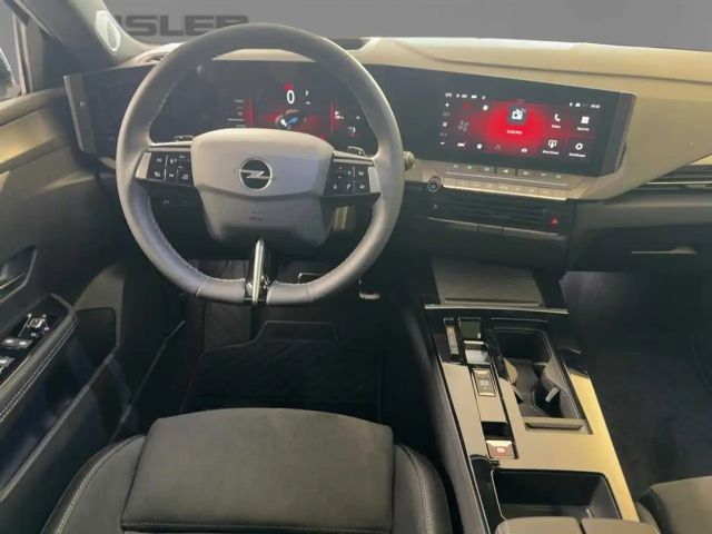 Opel Astra Sports Tourer Ultimate