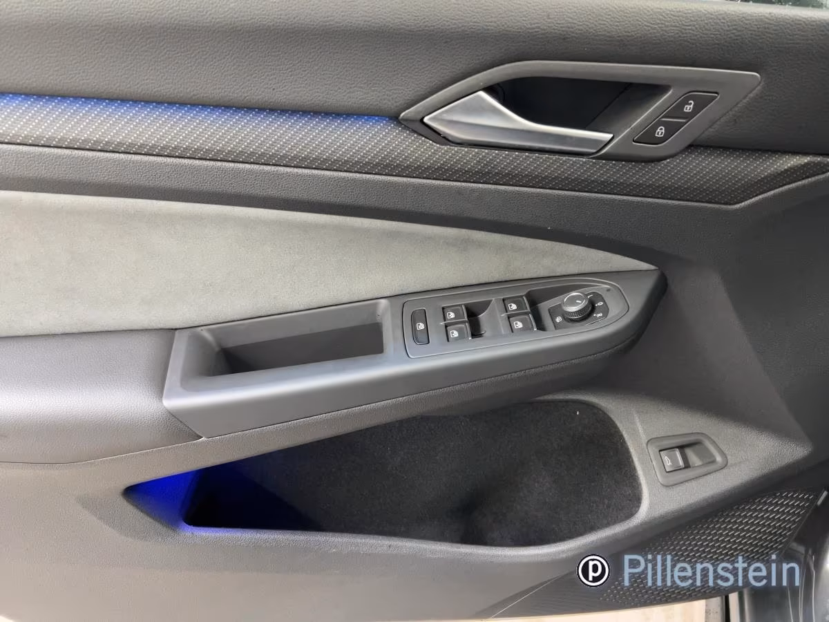 Volkswagen Golf 2.0 TSI R-Line Variant