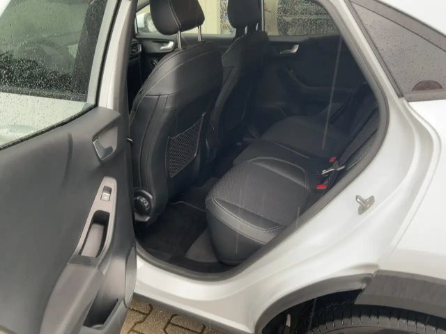 Ford Puma EcoBoost Titanium