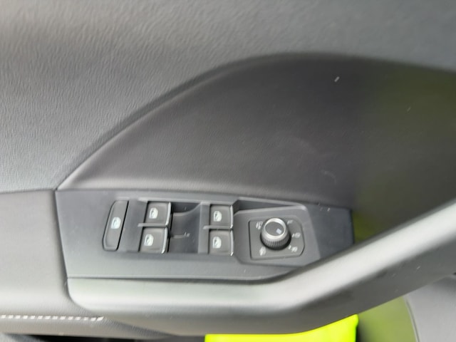 Volkswagen T-Cross 1.0 TSI DSG IQ.Drive R-Line