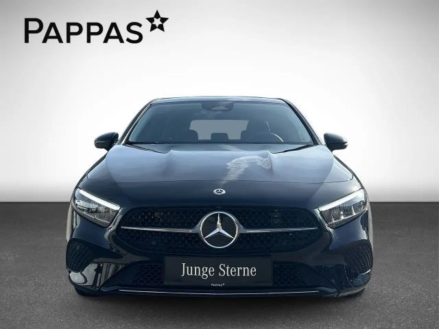 Mercedes-Benz A 180 Hatchback