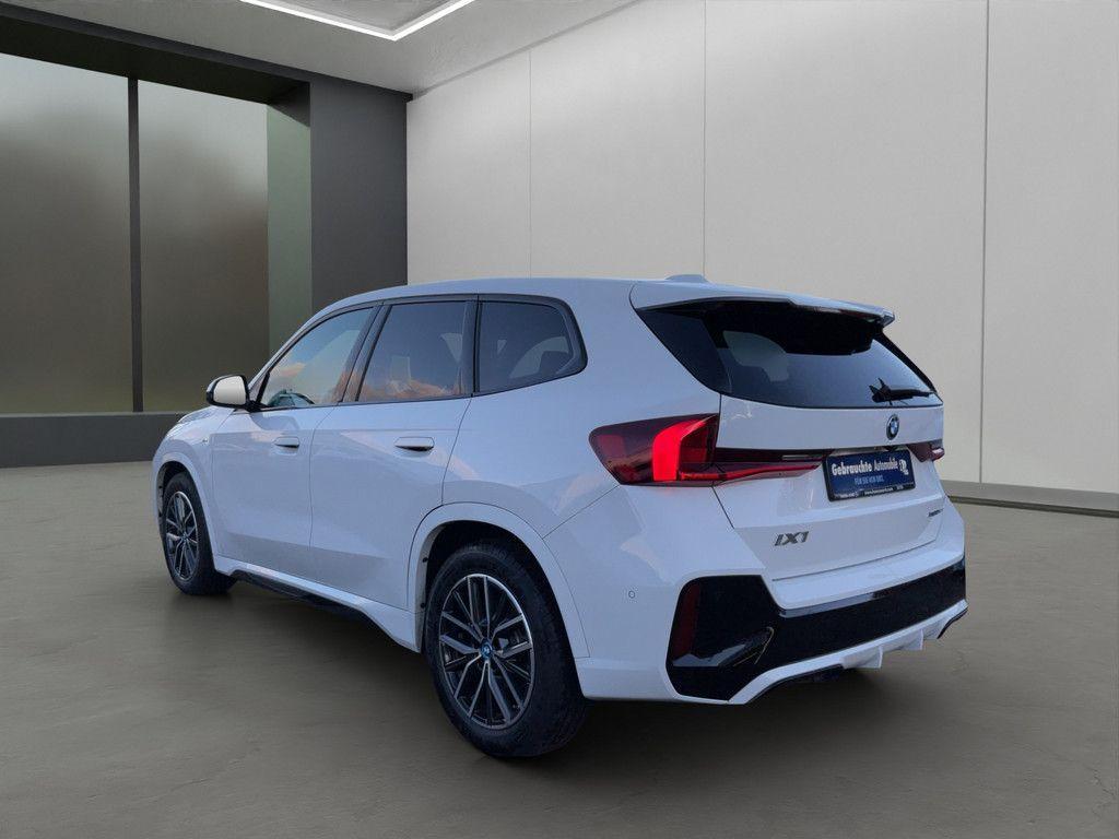 BMW iX1 xDrive30
