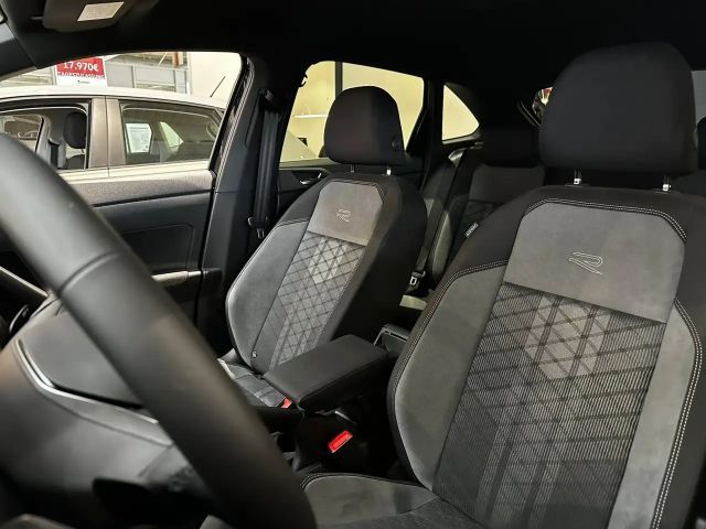 Volkswagen Taigo 1.5 TSI DSG R-Line