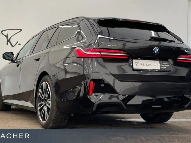BMW 540 540d M-Sport Touring xDrive