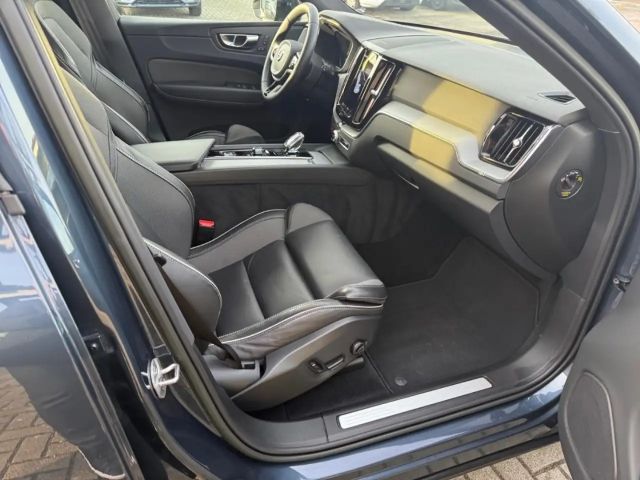 Volvo XC60 Dark Plus