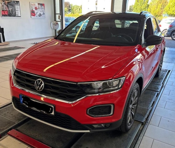 Volkswagen T-Roc 1.5 TSI DSG Sport