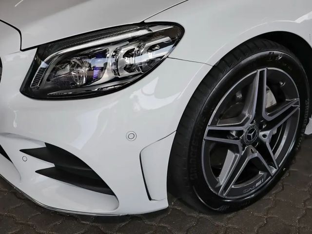 Mercedes-Benz C 300 4MATIC AMG Line Cabriolet