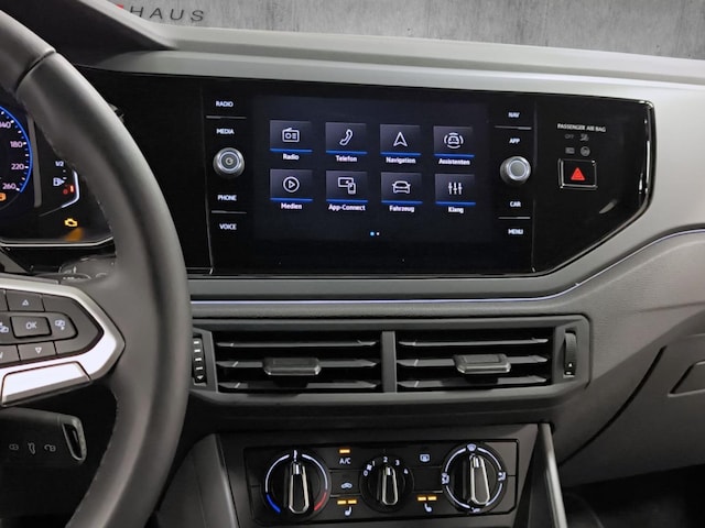 Volkswagen Polo 1.0 TSI DSG R-Line