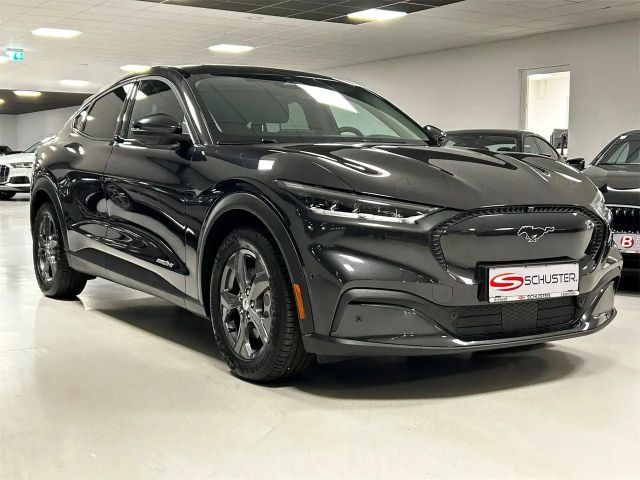 Ford Mustang Mach-E Premium Standard range