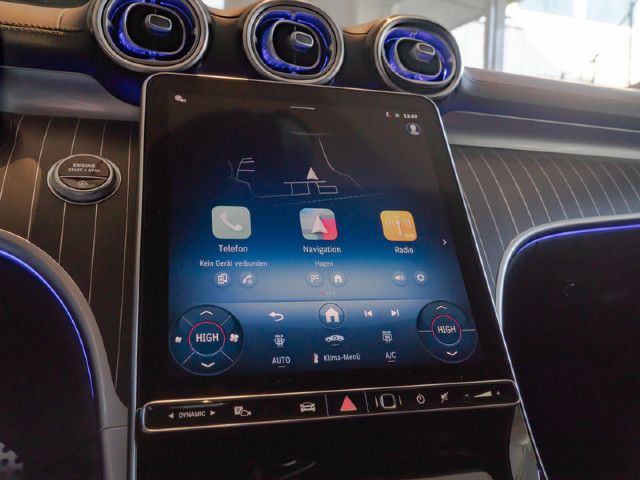 Mercedes-Benz C 220 AMG Line C 220 d Sedan