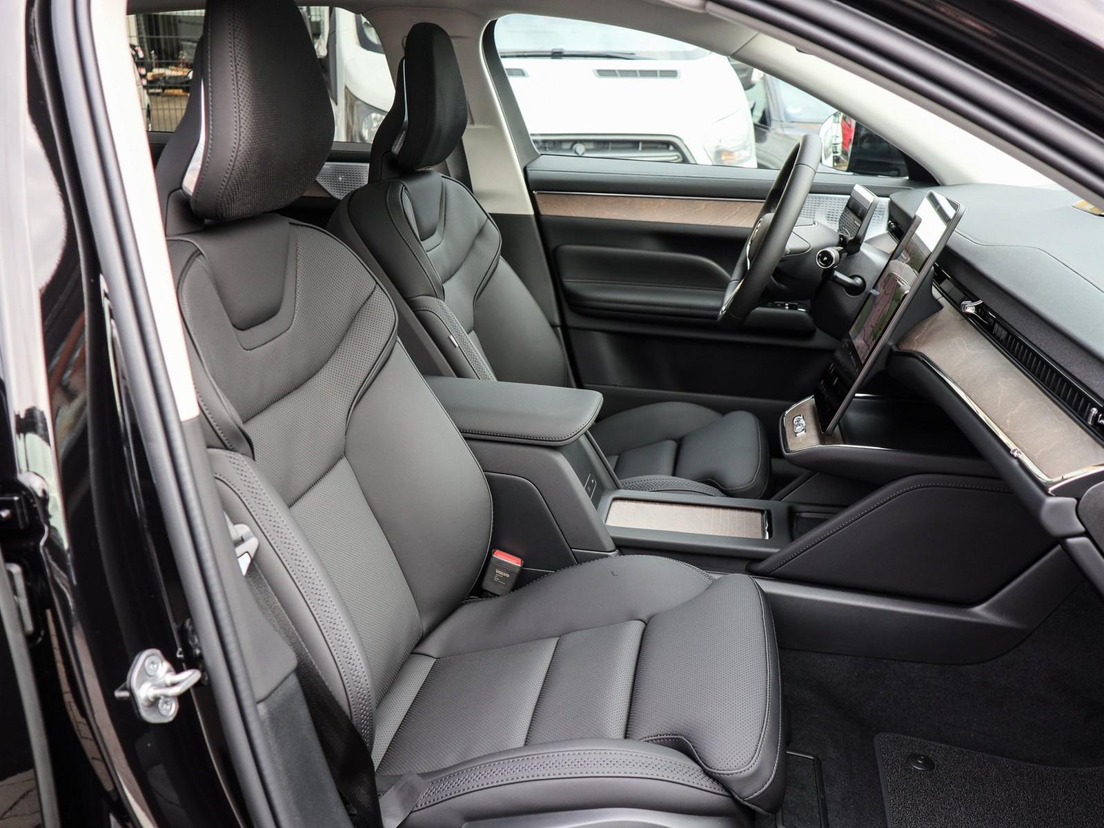 Volvo ES90 Extended range Single motor Ultra