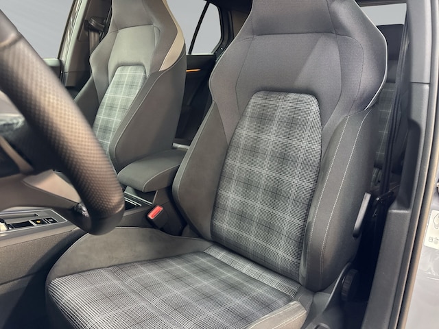 Volkswagen Golf 2.0 TDI DSG GTD