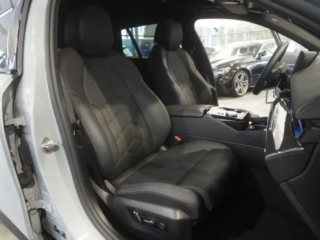 BMW 520 520d M-Sport Touring