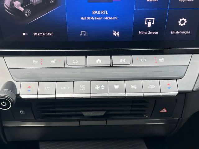 Opel Astra Elegance Hybrid Innovation