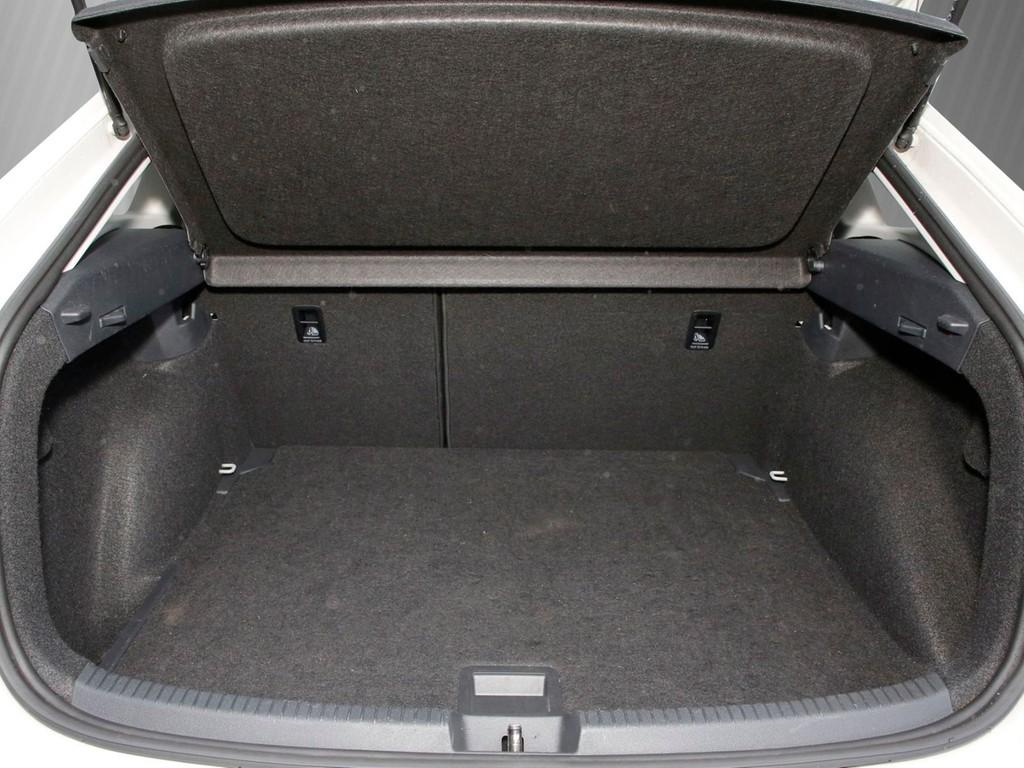 Volkswagen Taigo 1.0 TSI DSG Life