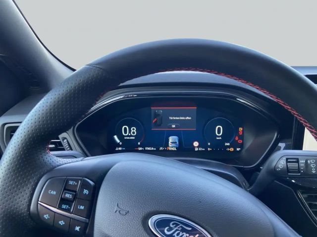 Ford Focus ST Line Wagon