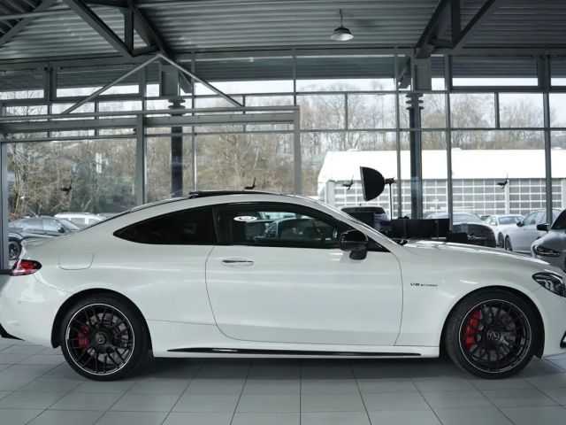Mercedes-Benz C 63 AMG AMG Line Coupé