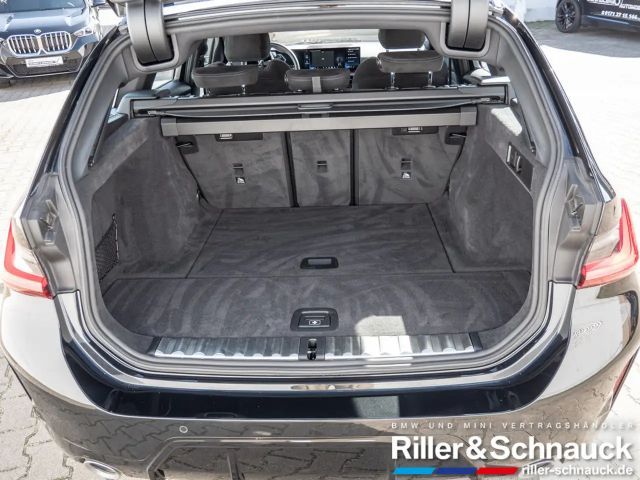 BMW 330 330i M-Sport Touring xDrive