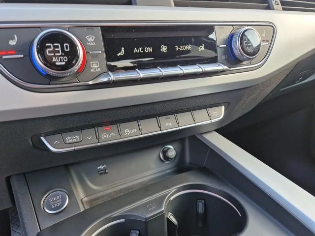 Audi A4 40 TDI S-Line S-Tronic Sedan