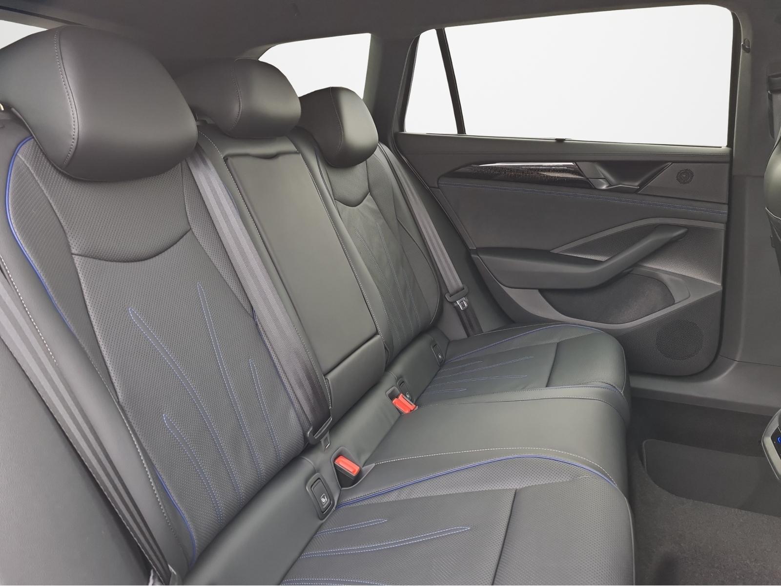 Volkswagen Passat 2.0 TDI DSG R-Line