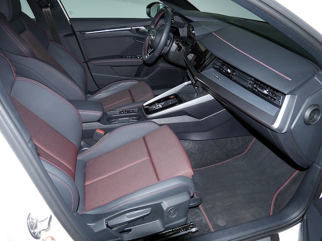 Audi S3 Quattro S-Tronic Sedan