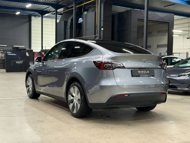 Tesla Model Y AWD Long Range