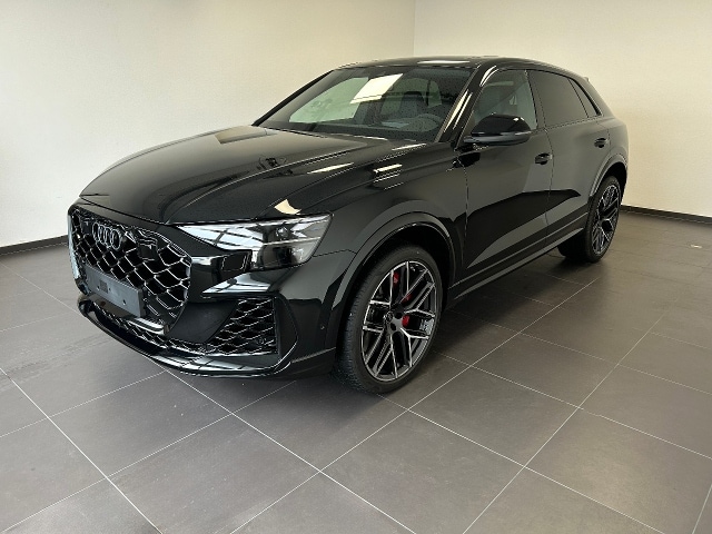 Audi RS Q8 Quattro