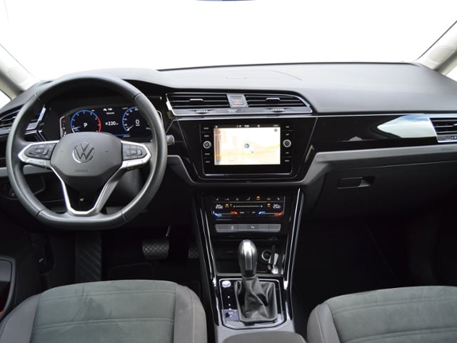Volkswagen Touran 1.5 TSI DSG Style