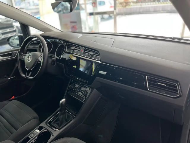 Volkswagen Touran 2.0 TDI Highline