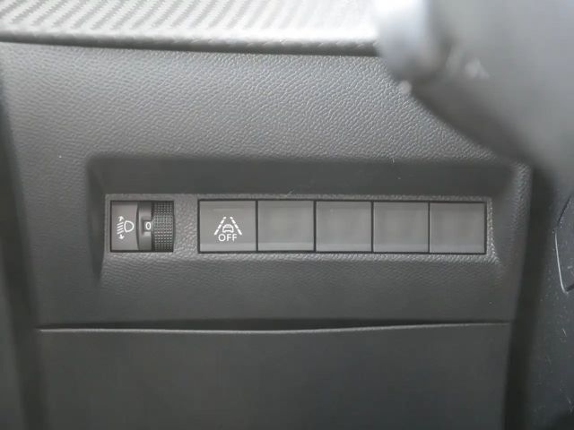 Peugeot E-208 Active Pack