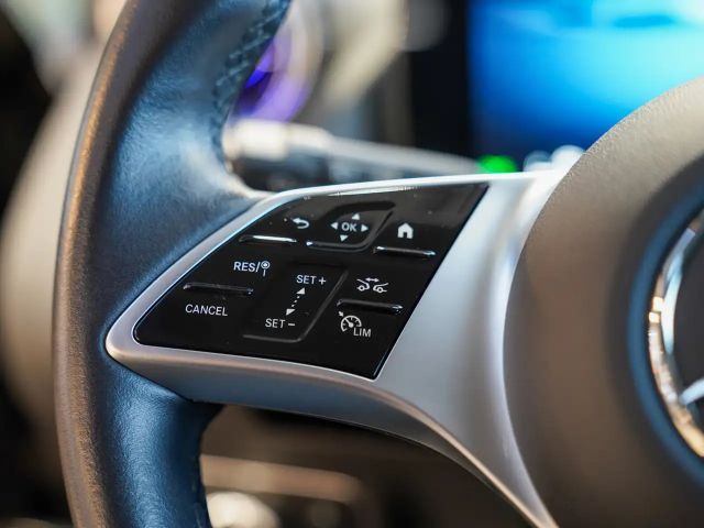 Mercedes-Benz GLA 200 GLA 200 d Progressive