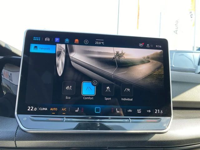 Volkswagen Golf DSG Sport Variant