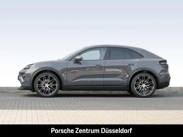 Porsche Macan 4