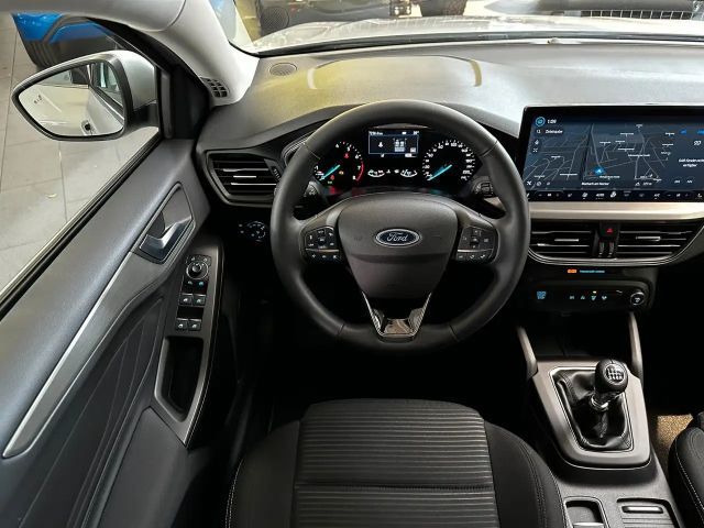 Ford Focus Titanium Wagon