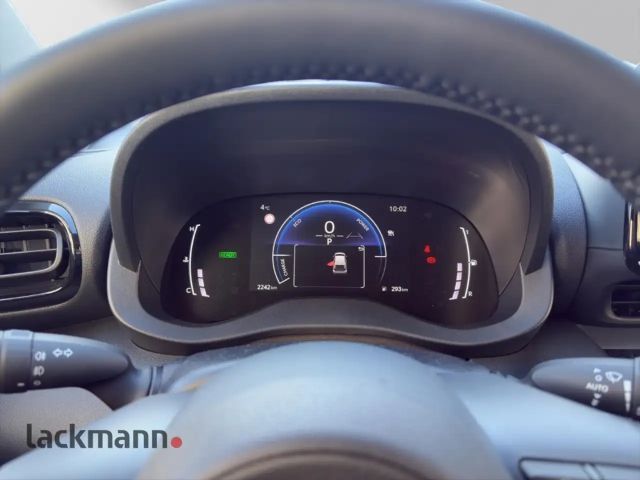 Toyota Yaris Hatchback Hybride Team D