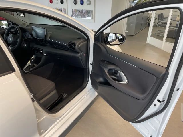 Mazda 2 Hybrid 1.5L Hybrid VVT-i 116 Center-Line