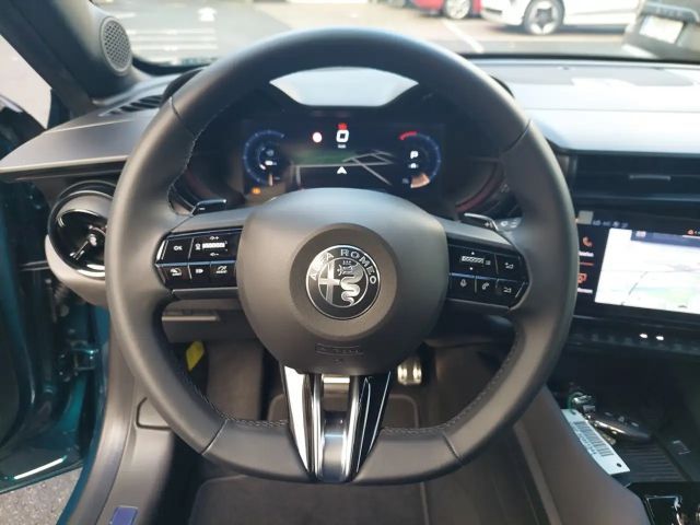 Alfa Romeo Junior Ibrida