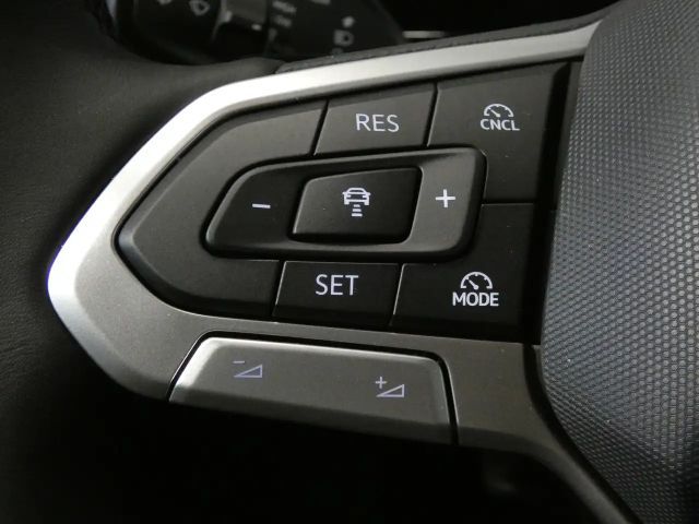 Volkswagen T-Roc 1.5 eTSI DSG Life Plus