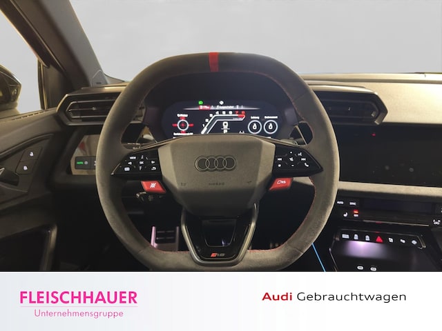 Audi RS3 Quattro S-Tronic Sedan